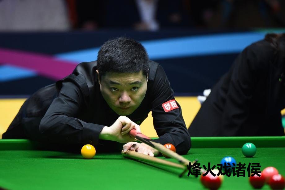 [图]丁俊晖2-6不敌墨菲 无缘斯诺克国锦赛八强