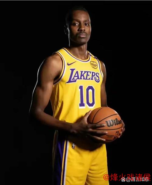 官方宣布:湖人双向合同签下7尺中锋,新秀赛季场均3+3 官方宣布:湖人双向合同签下7尺中锋,新秀赛季场均3+3